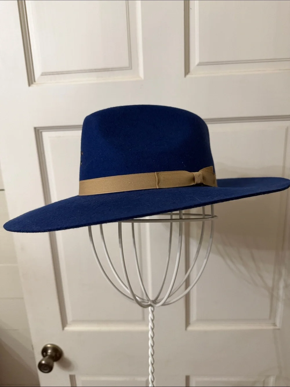 Classic Wide-Brim Felt Hat in Navy with Tan Band - Picture 1 of 8
